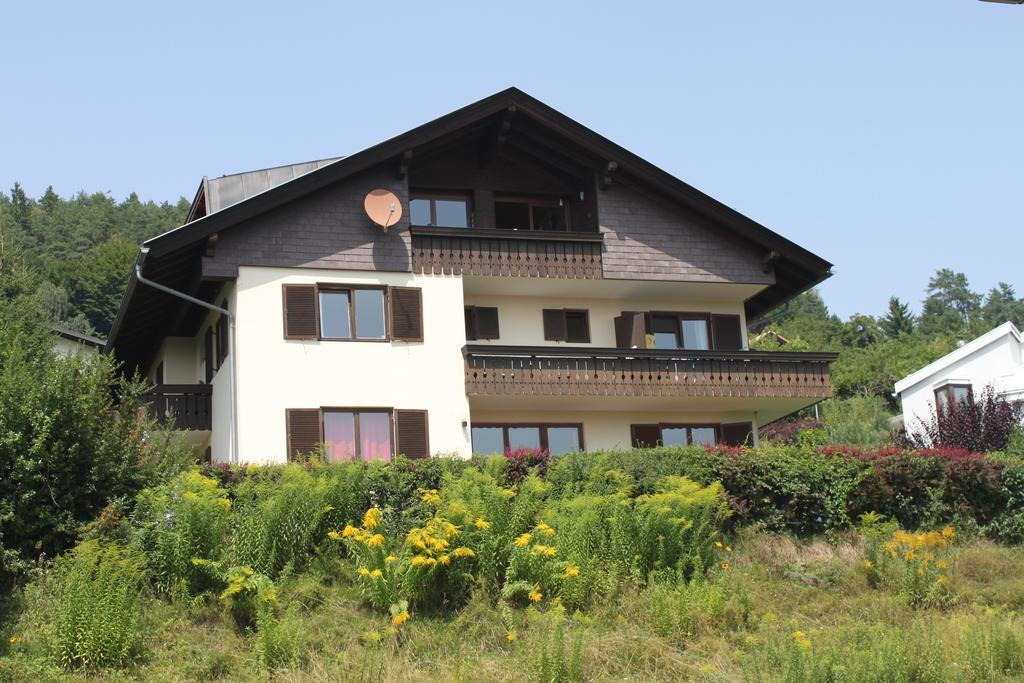 Appartementhaus Karawankenpromenade เวลเดน อัม เวิร์ทเทอร์ซี ภายนอก รูปภาพ