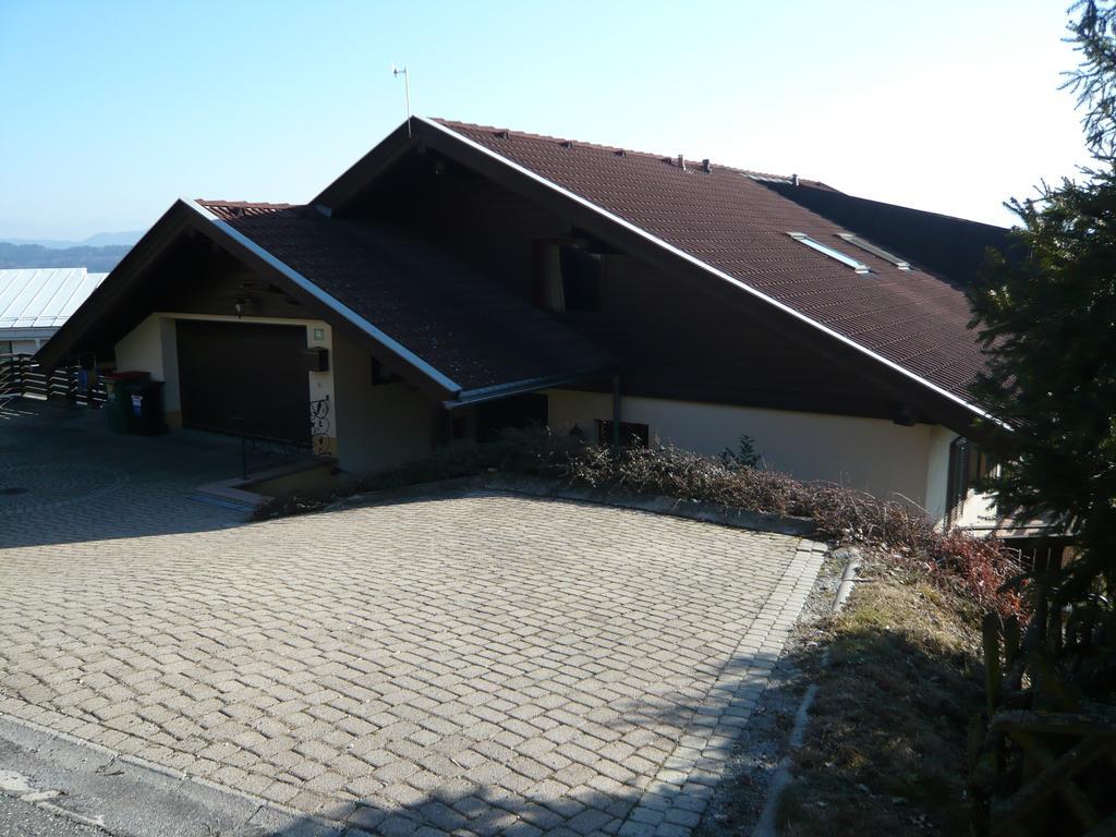 Appartementhaus Karawankenpromenade เวลเดน อัม เวิร์ทเทอร์ซี ภายนอก รูปภาพ